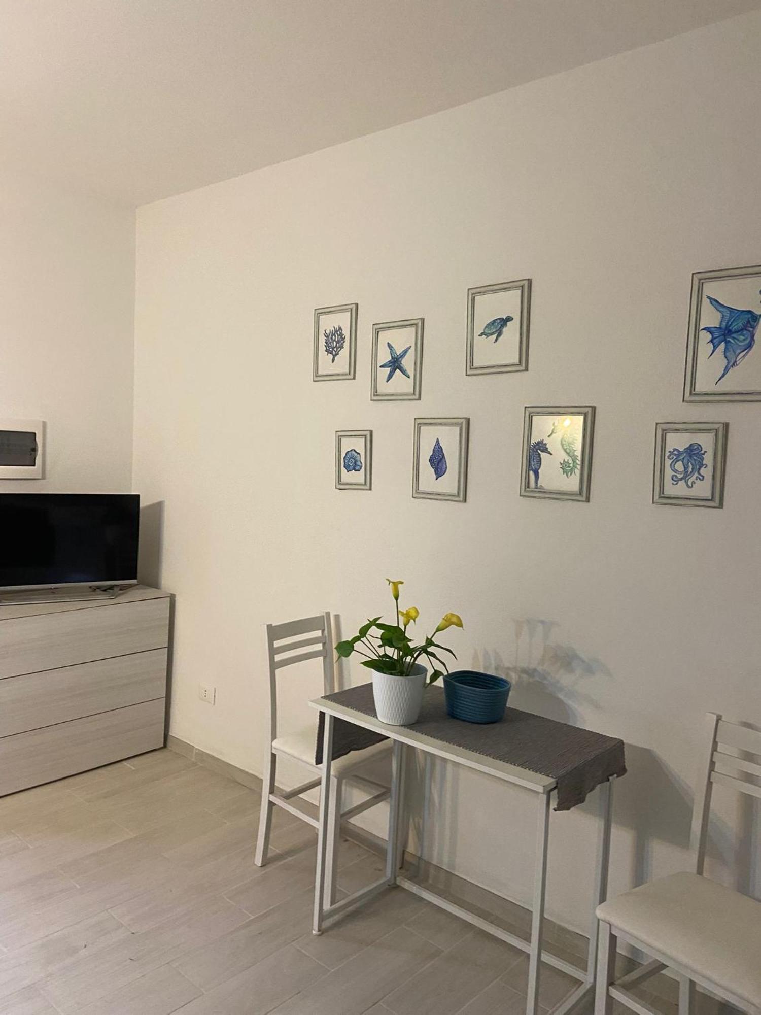 Casa Smeralda: Con Giardino E Vicino Al Mare Punta Molara Esterno foto